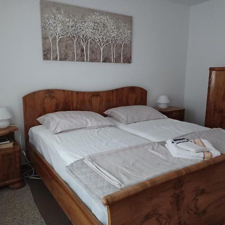 Walk Apartment Vukovar Exterior foto