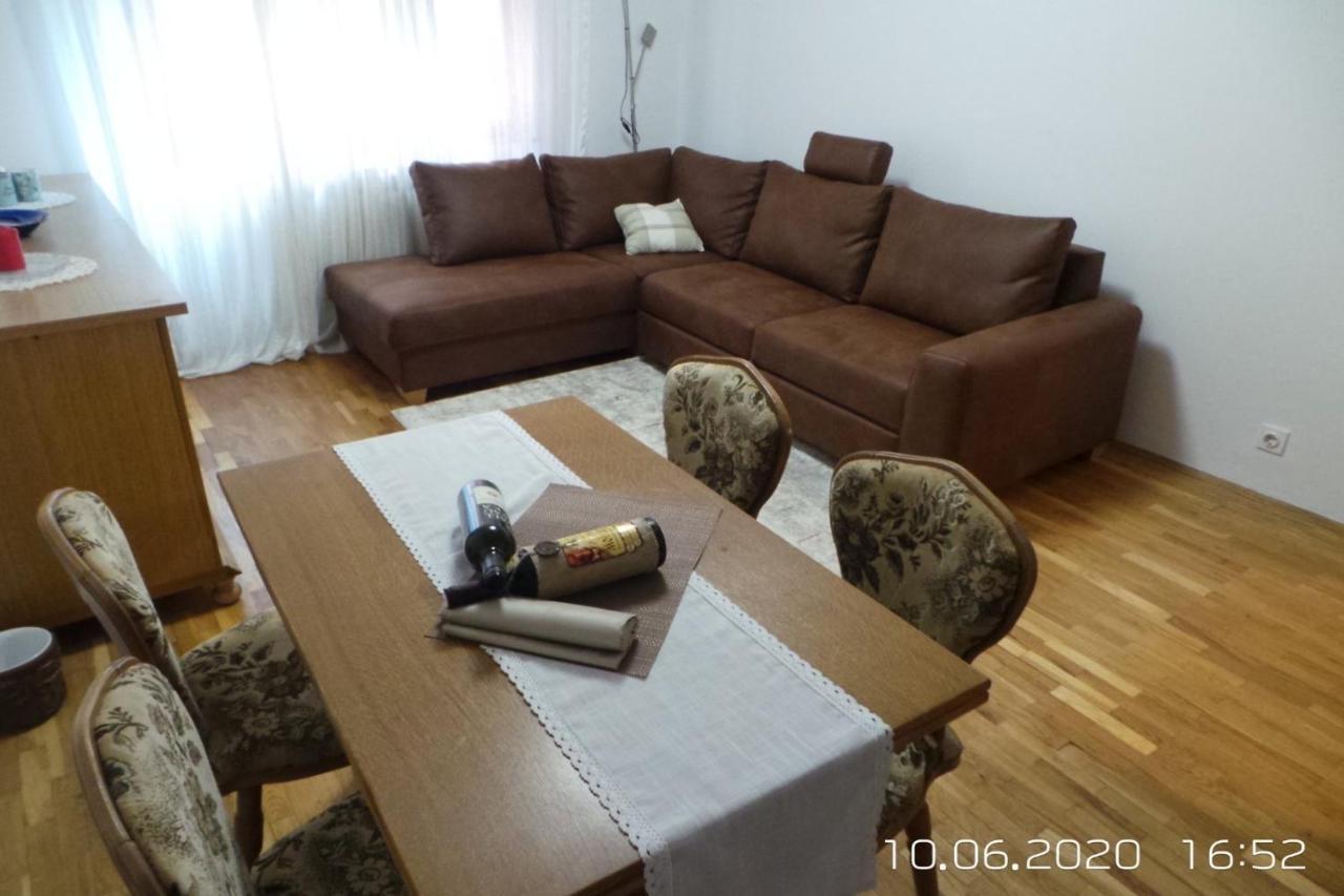 Walk Apartment Vukovar Exterior foto