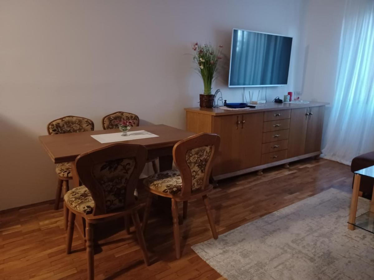 Walk Apartment Vukovar Exterior foto